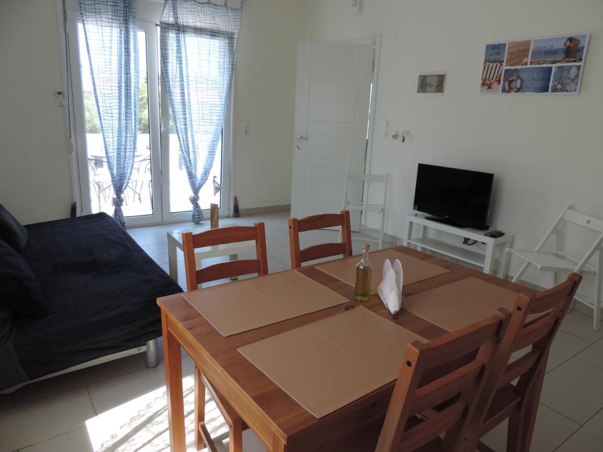 Fotis Apartments Skala Neon Kydonion Exterior foto