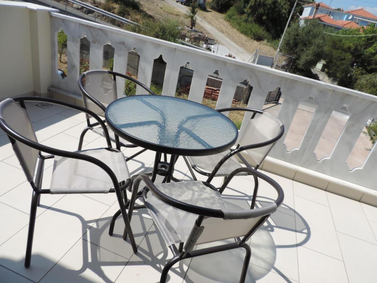 Fotis Apartments Skala Neon Kydonion Exterior foto